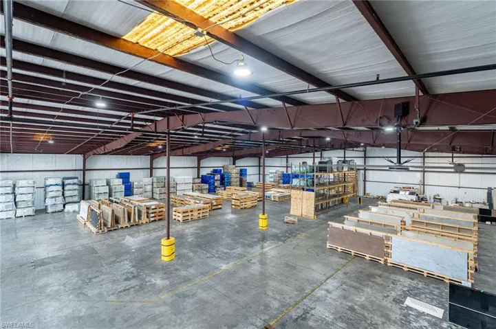 3520 Old Metro Pkwy, Fort Myers, Florida 33916