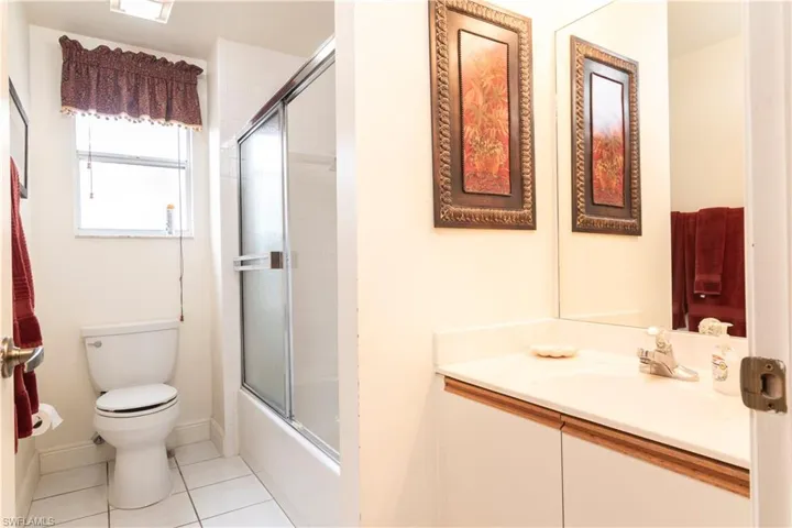 3032  West Crown Pointe  BLVD, Naples, FL 34112