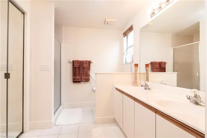 3032  West Crown Pointe  BLVD, Naples, FL 34112