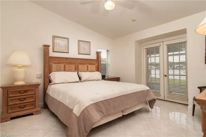 3032  West Crown Pointe  BLVD, Naples, FL 34112