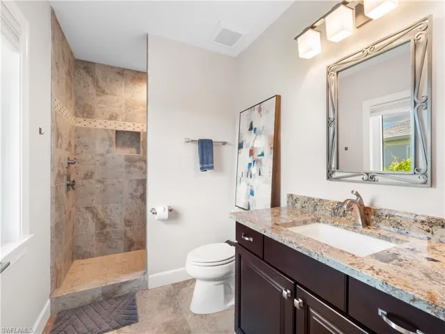 17049 Marina Cove Ln, Fort Myers, Florida 33908