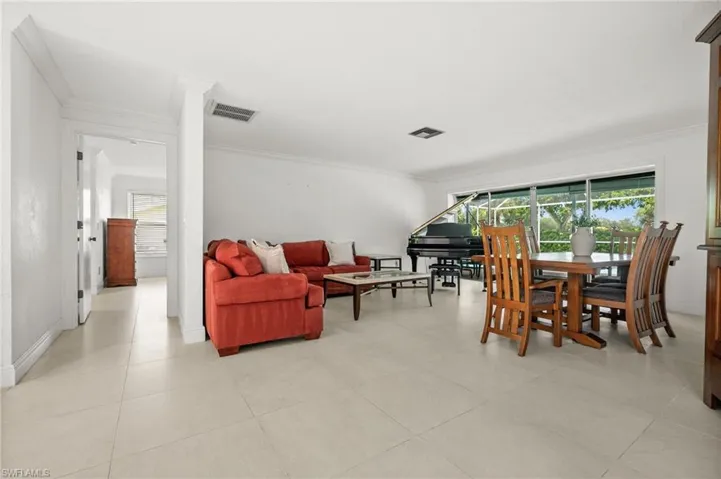 421 Palm River Blvd, Naples, Florida 34110