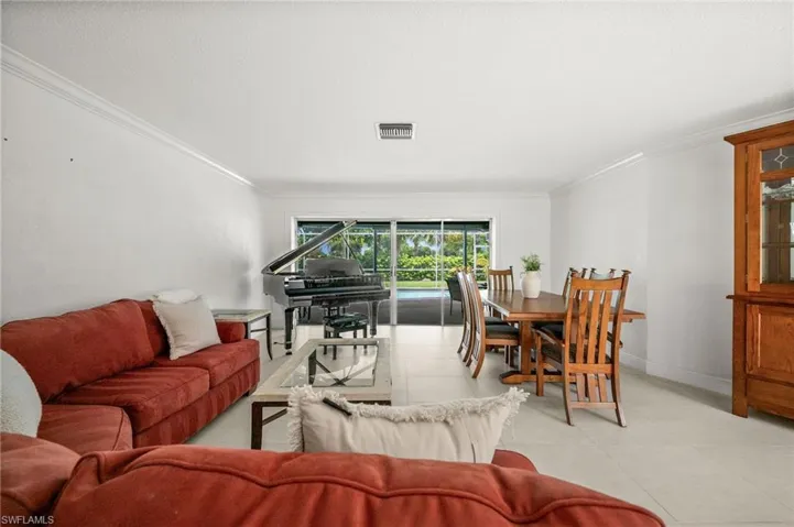 421 Palm River Blvd, Naples, Florida 34110