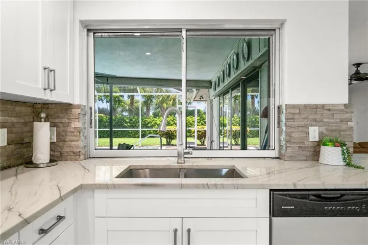421 Palm River Blvd, Naples, Florida 34110