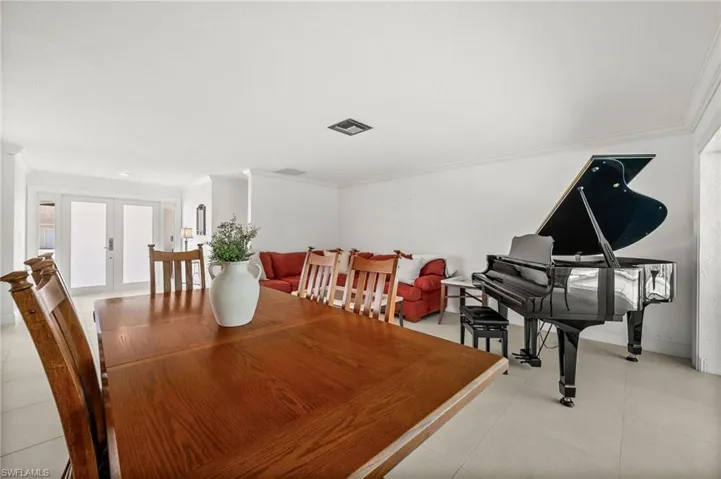 421 Palm River Blvd, Naples, Florida 34110