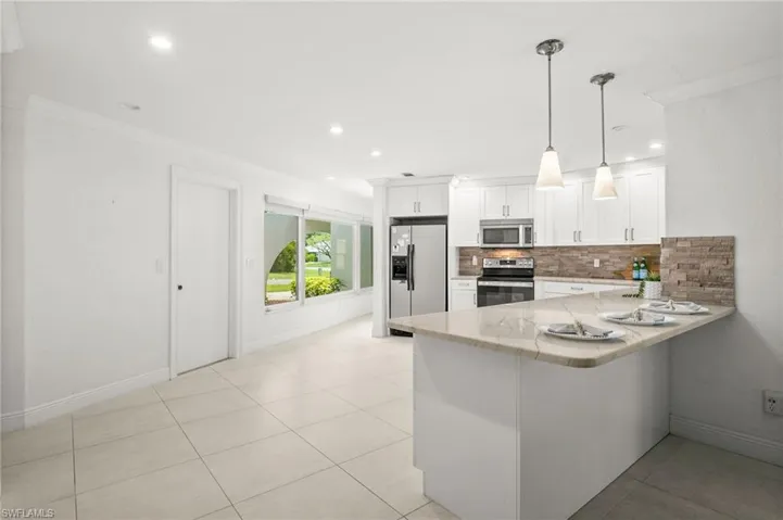 421 Palm River Blvd, Naples, Florida 34110