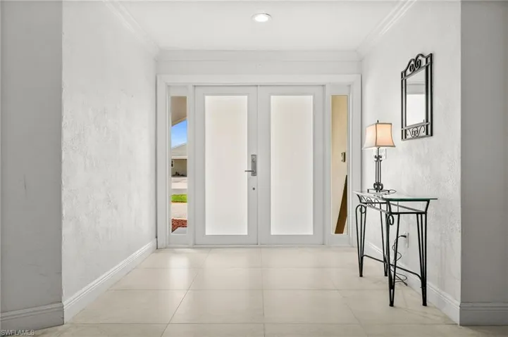 421 Palm River Blvd, Naples, Florida 34110