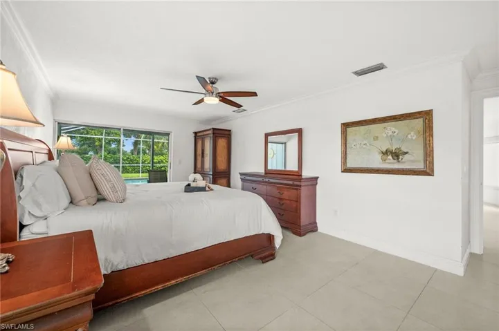 421 Palm River Blvd, Naples, Florida 34110