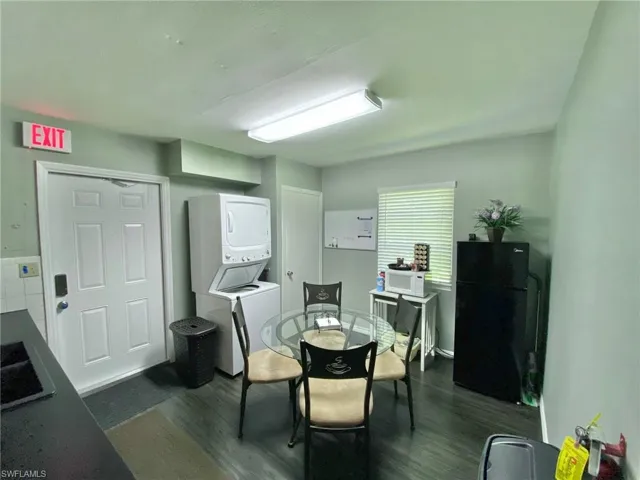 1231/1233 Lamar Rd, North Fort Myers, Florida 33903