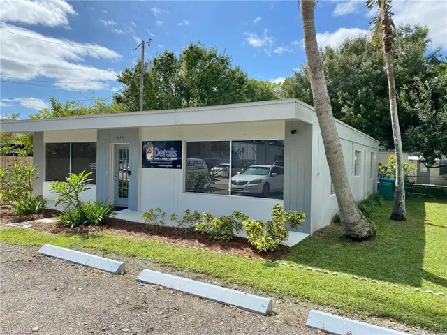 1231/1233 Lamar Rd, North Fort Myers, Florida 33903