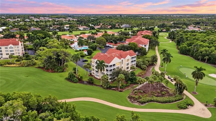 4600 Yacht Harbor Dr 412, Naples, Florida 34112