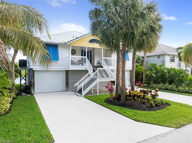27781  Luke  ST, Bonita Springs, FL 34134