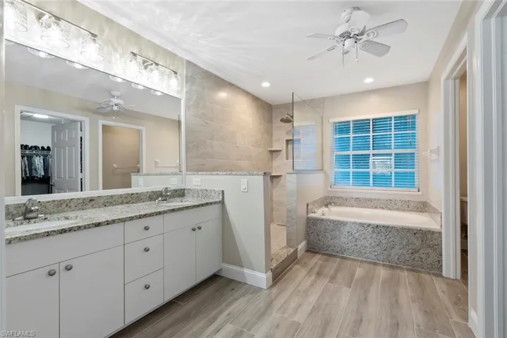 27781  Luke  ST, Bonita Springs, FL 34134