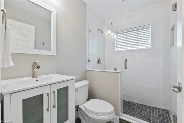 27781  Luke  ST, Bonita Springs, FL 34134