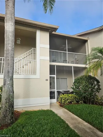 View of apartment building / complex