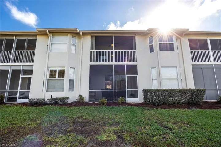 View of apartment building / complex