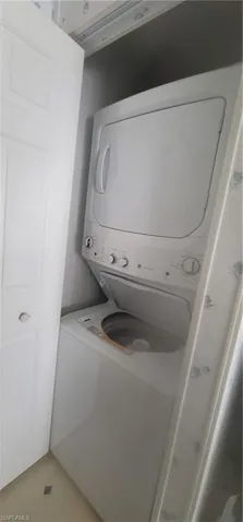 Stack Washer/Dryer
