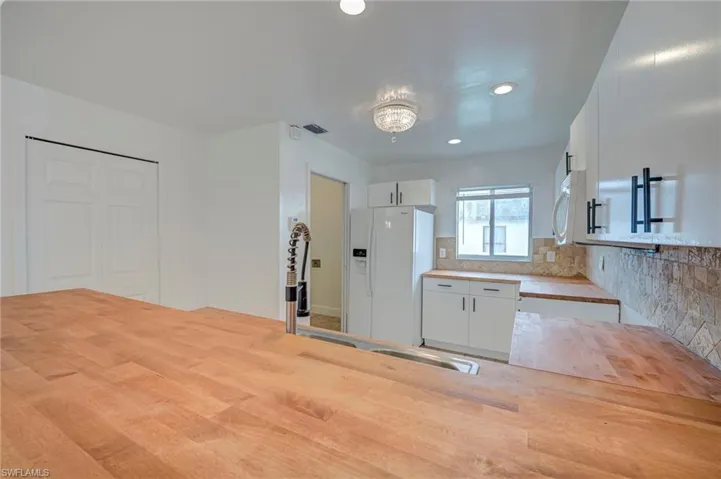 902 Adeline Ave, Lehigh Acres, Florida 33971