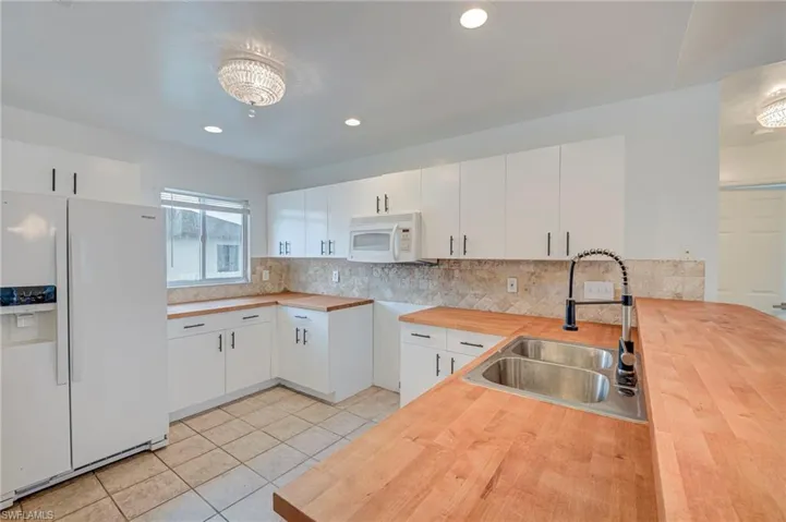 902 Adeline Ave, Lehigh Acres, Florida 33971