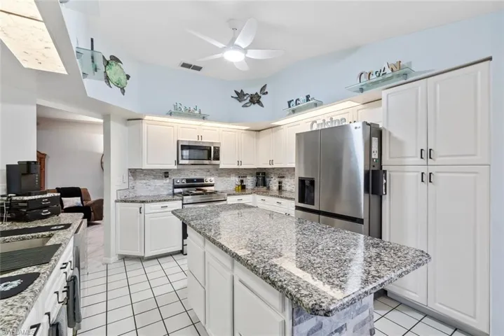 20864 Santorini Way, North Fort Myers, Florida 33917