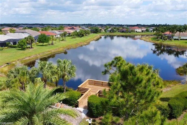 2805  Citrus  ST, Naples, FL 34120
