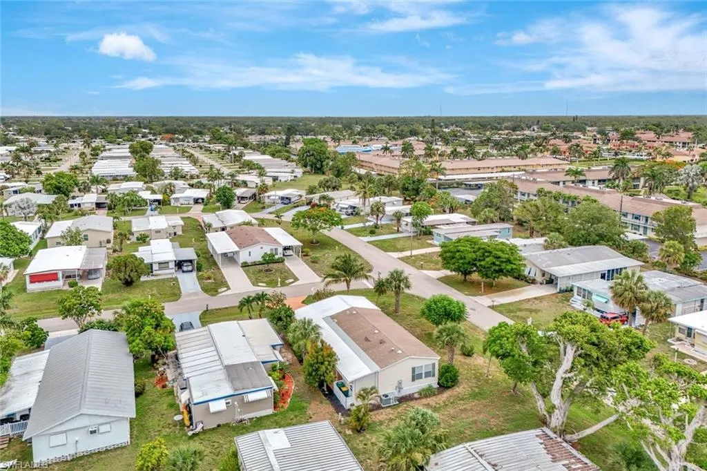 524 Menton LN, Naples, FL 34112,225045207