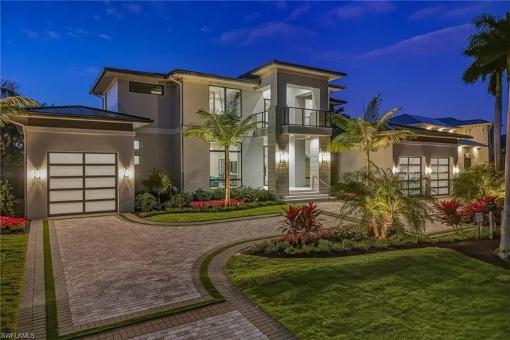 405  Putter Point  DR, Naples, FL 34103