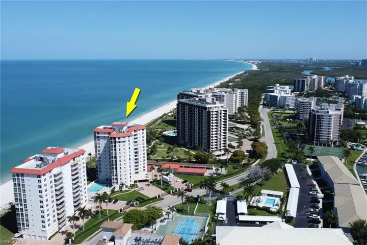 10701 Gulf Shore Dr 901, Naples, Florida 34108