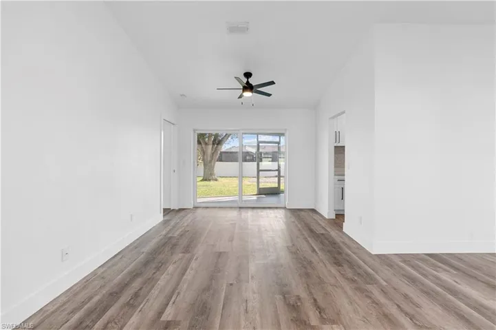908 Ne 11th St, Cape Coral Fl 33909