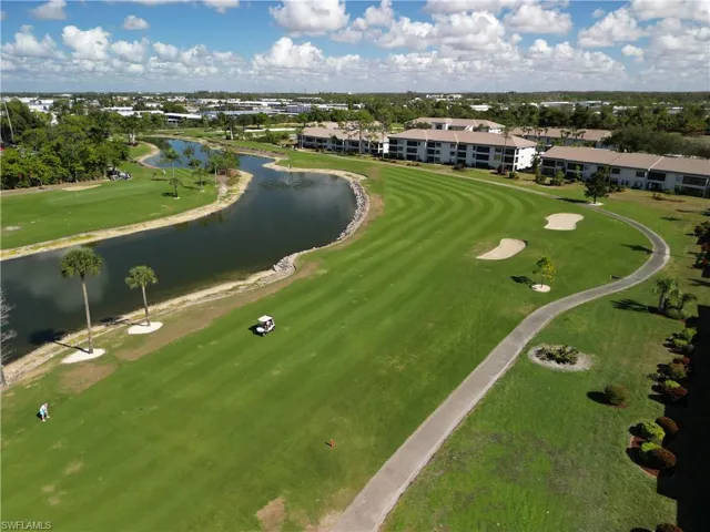 The Hideaway offers organized weekly golf events