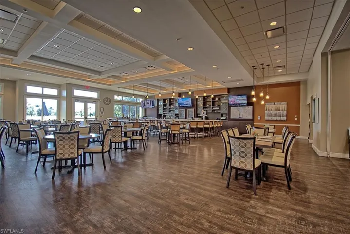 The Hideaway Country Club restaurant and pub