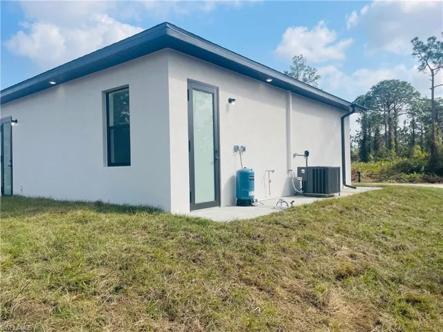 712 Clemwood Ave S, Lehigh Acres Fl 33974