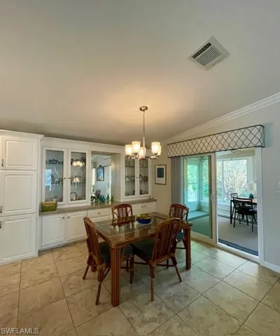 1100  Diamond Lake  CIR, Naples, FL 34114