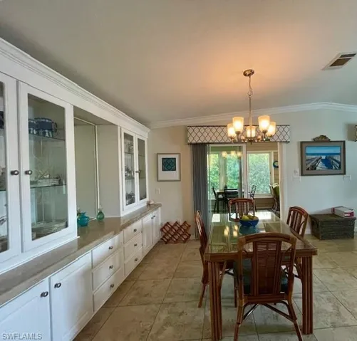 1100  Diamond Lake  CIR, Naples, FL 34114