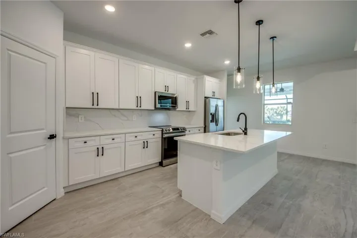 1932 NE 23rd PL, CAPE CORAL FL 33909