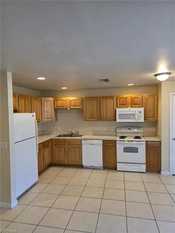 125  Ivan S AVE, Lehigh Acres, FL 33973