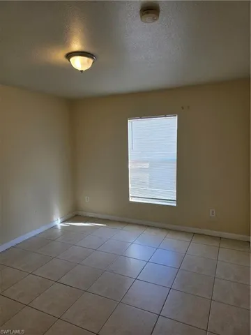 125  Ivan S AVE, Lehigh Acres, FL 33973