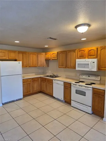 125  Ivan S AVE, Lehigh Acres, FL 33973