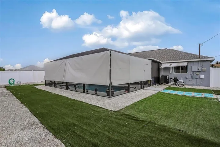 1416 Nw 13th Ave, Cape Coral, Florida 33993