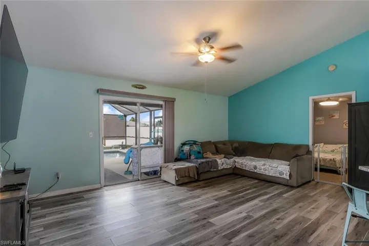 1416 Nw 13th Ave, Cape Coral, Florida 33993