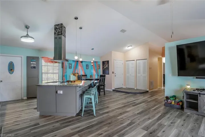 1416 Nw 13th Ave, Cape Coral, Florida 33993