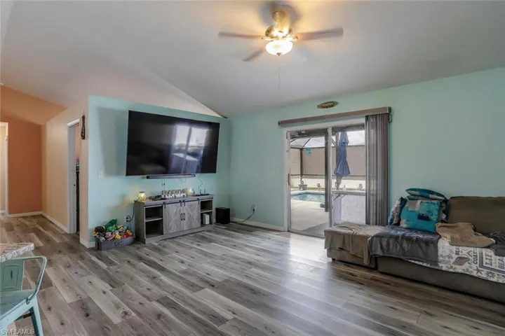 1416 Nw 13th Ave, Cape Coral, Florida 33993