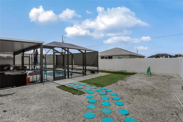 1416 Nw 13th Ave, Cape Coral, Florida 33993