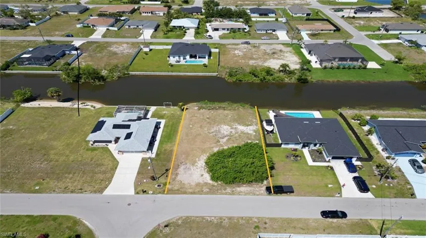1102 Ne 14th Ave, Cape Coral Fl 33909