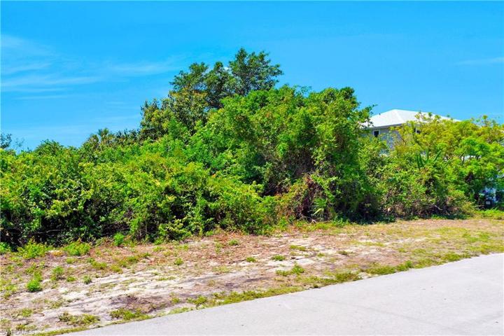 1959 Sheffield AVE, MARCO ISLAND FL 34145