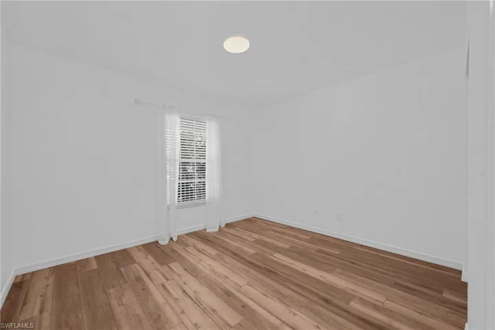 3250 Cypress Glen Way 423, Naples, Florida 34109
