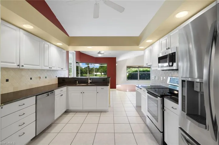 20710  Groveline  CT, Estero, FL 33928