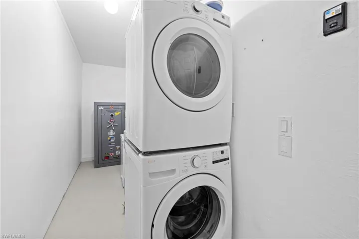 Long, galley room laundry