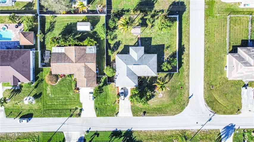 116 SE 4th PL, CAPE CORAL FL 33990