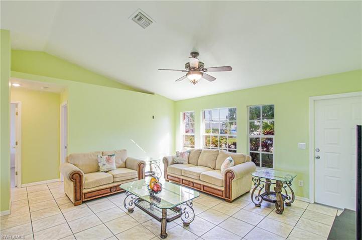 116 SE 4th PL, CAPE CORAL FL 33990